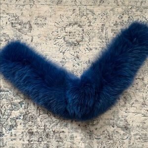 Real fox fur collar